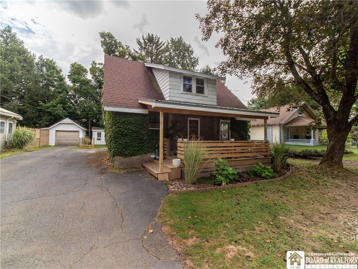 Property Photo: 2868 West Avenue NY 14742