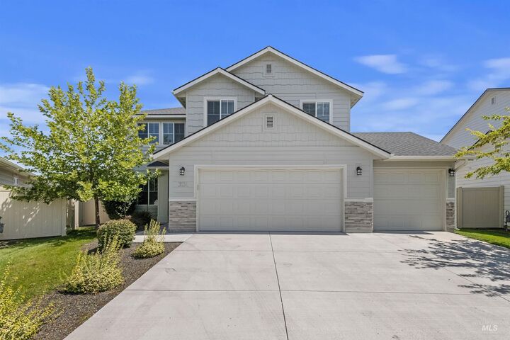 Property Photo: 3134 N Saratov Way ID 83634