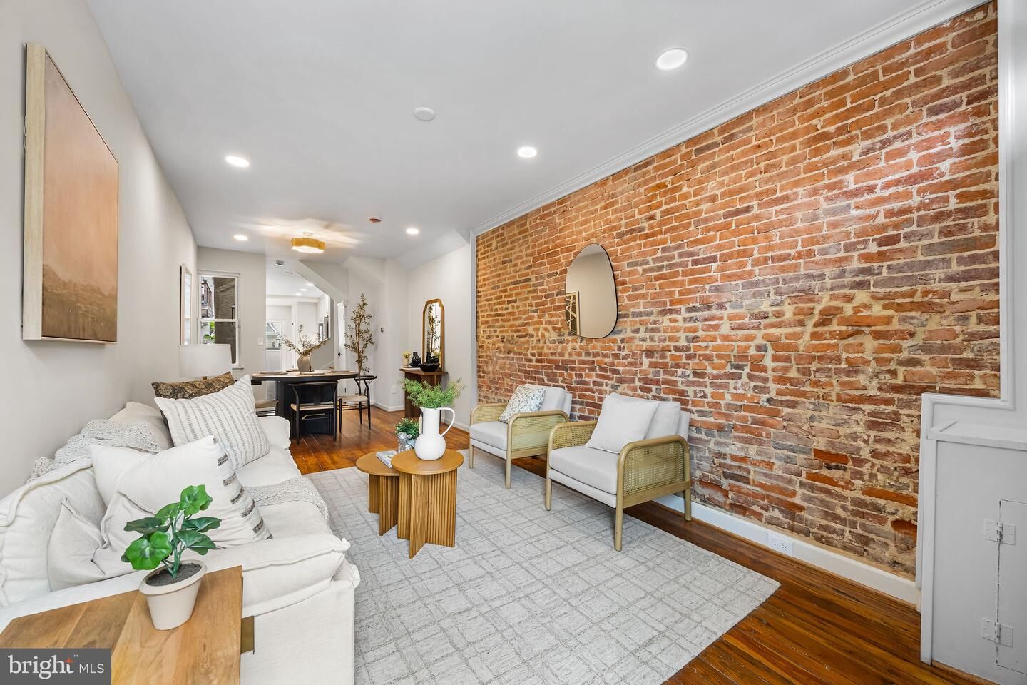 Property Photo: 705 S Milton Avenue MD 21224