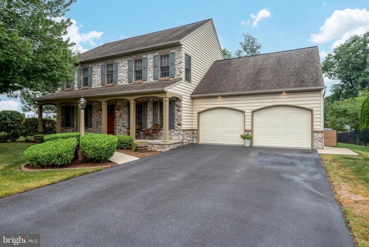 Property Photo:  448 Nursery Drive N  PA 17055 