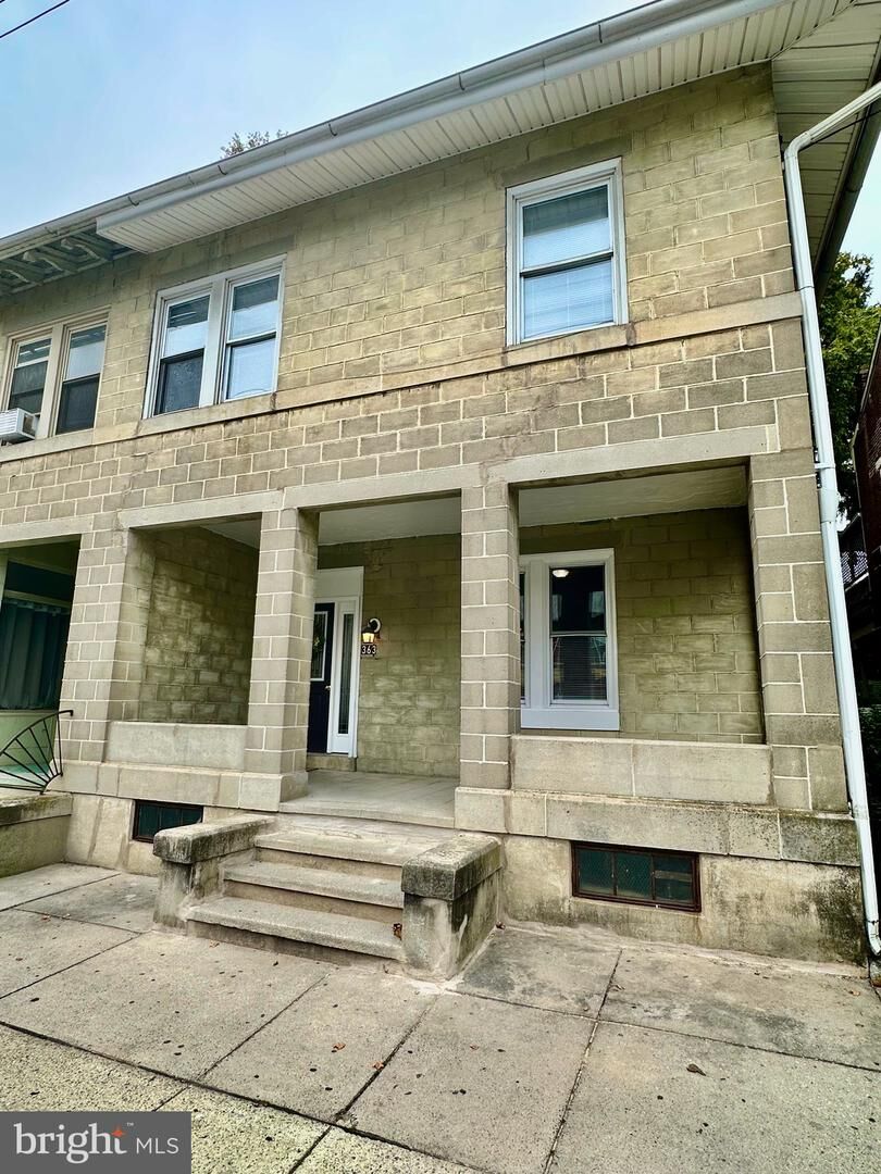 Property Photo:  363 N 9th Street  PA 17046 