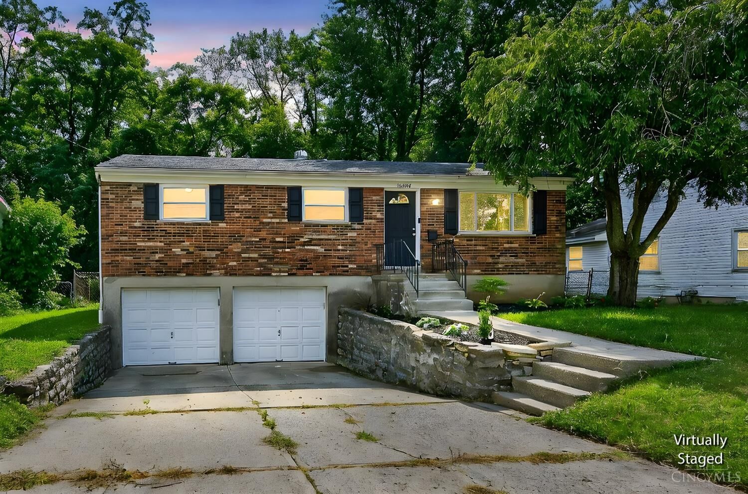 Property Photo:  10624 Breedshill Drive  OH 45231 
