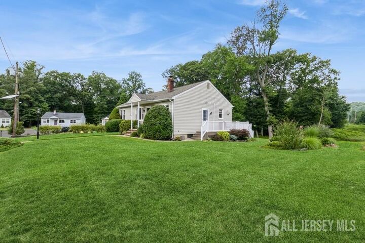 Property Photo:  600 Mountainview Terrace  NJ 08846 