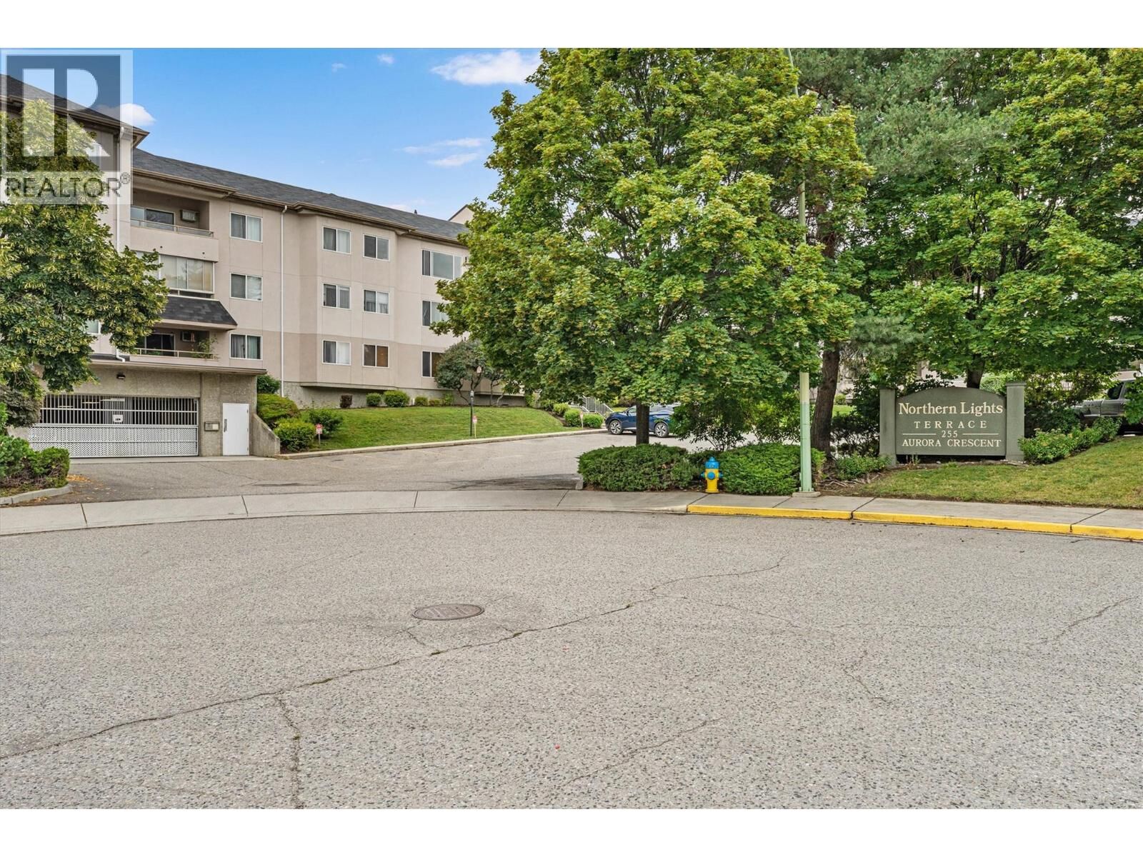 Property Photo:  255 Aurora Crescent 210  BC V1X 7L8 