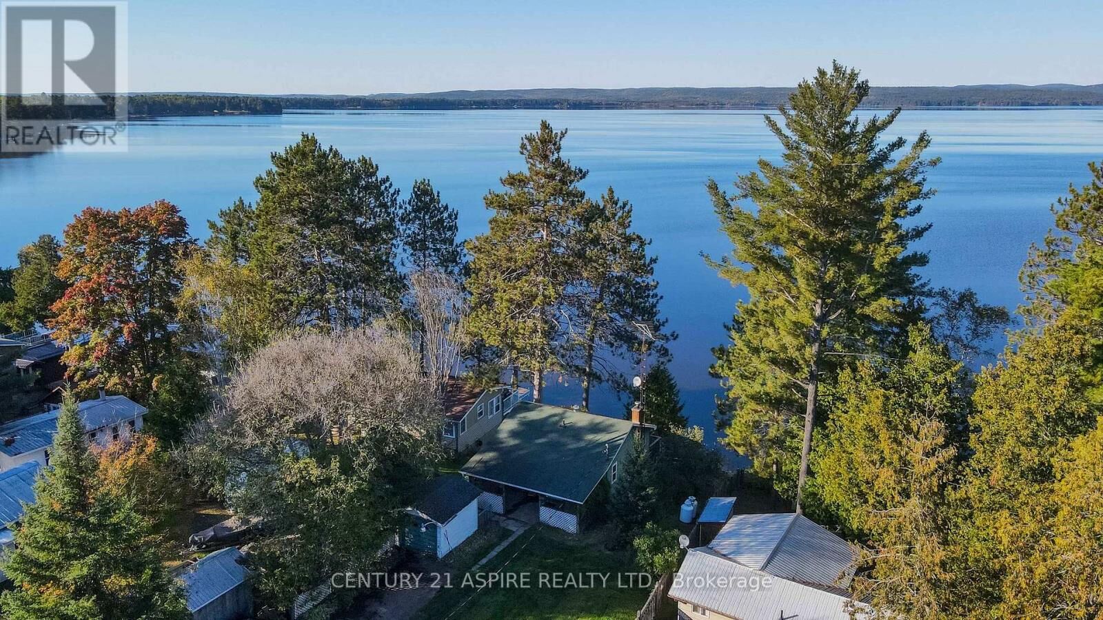 Property Photo: 751 Rock Point Lane ON K0J 2J0