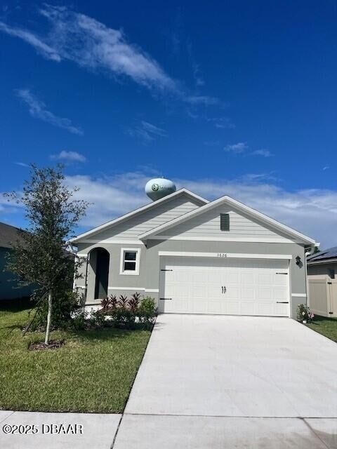Property Photo: 3626 Marlberry Way FL 32773
