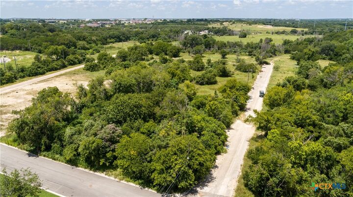 Property Photo: 504 W Nolan Trail TX 76548