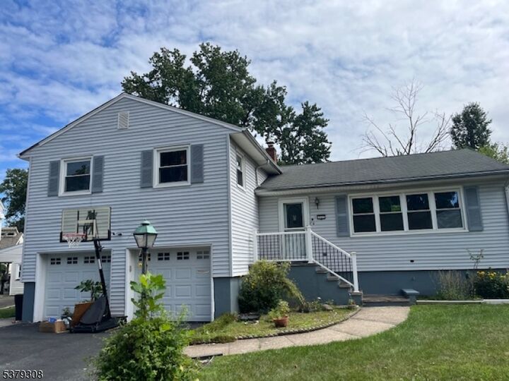 Property Photo:  717 Winchester Avenue  NJ 07083 