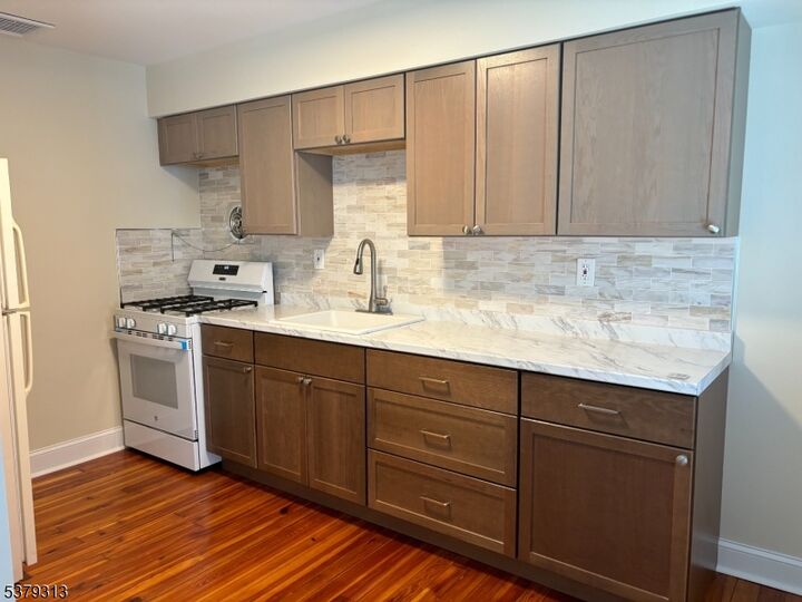 Property Photo:  169 Union Rd  NJ 07204 