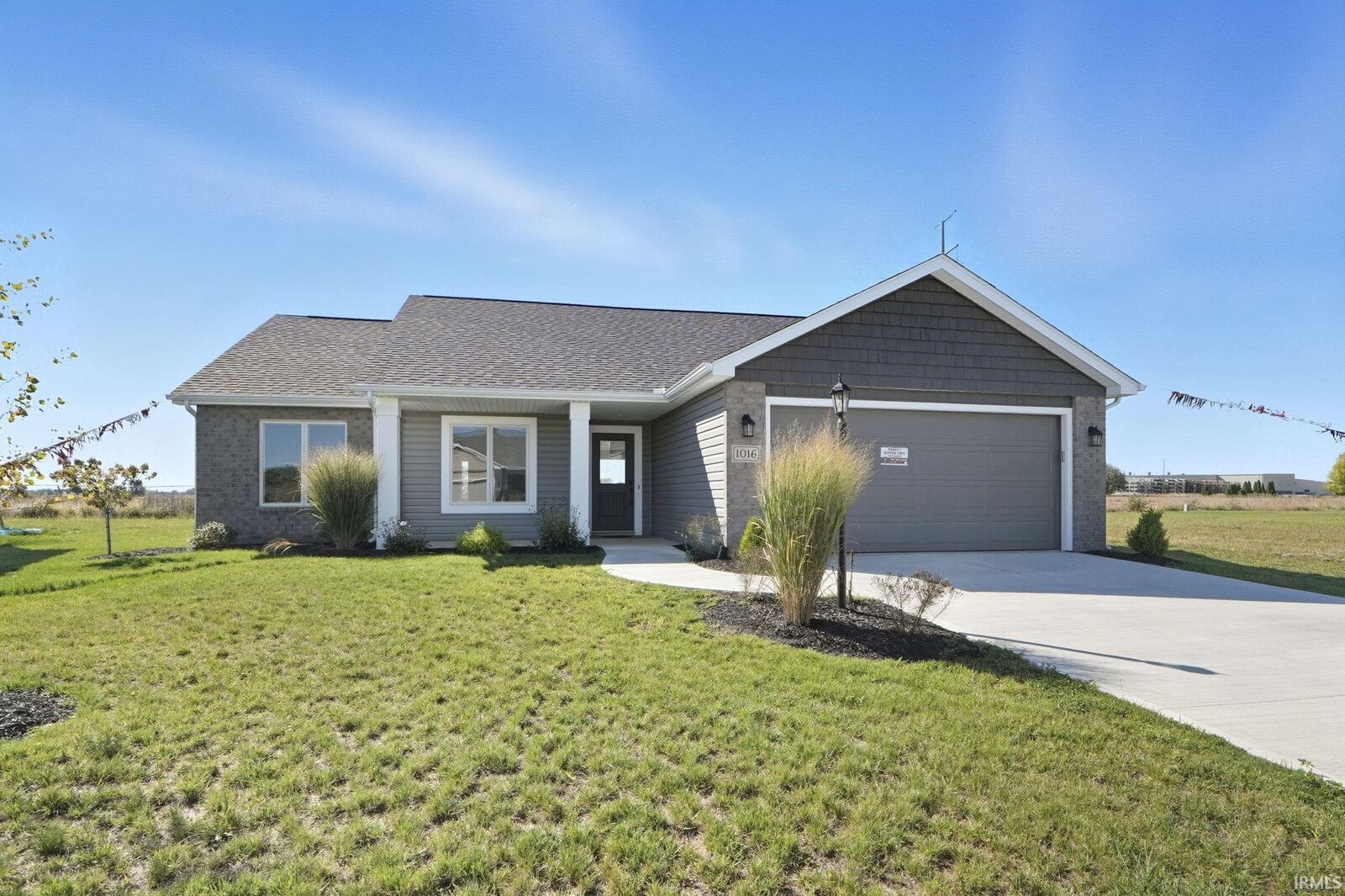 Property Photo:  1016 Bryce Circle  IN 46767