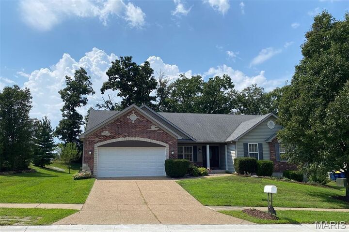 307 Cimarron Valley Trail  Wentzville MO 63385 photo