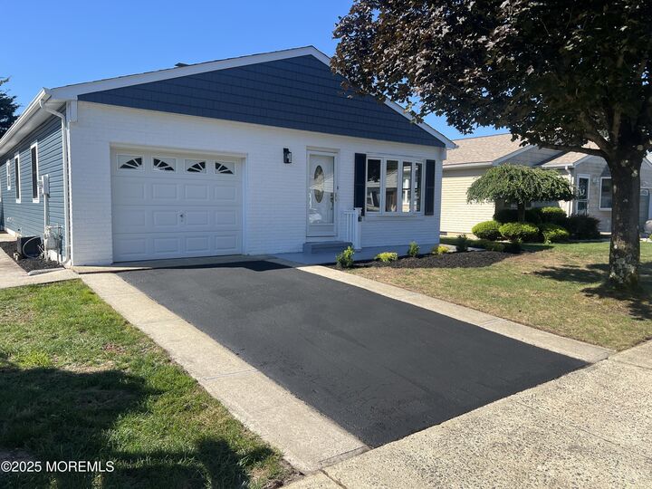 8 Doral Drive  Toms River NJ 08757 photo