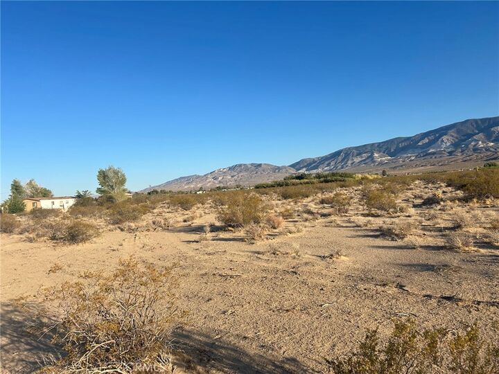 Property Photo:  22 Clark St  CA 92356 