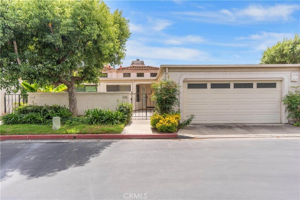 Property Photo:  27766 Alfabia  CA 92692 