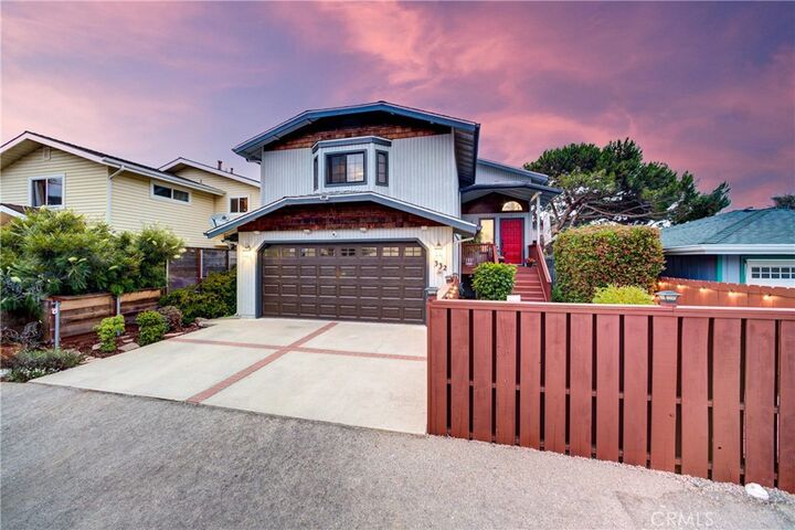 Property Photo:  332 Grove Street  CA 93402 