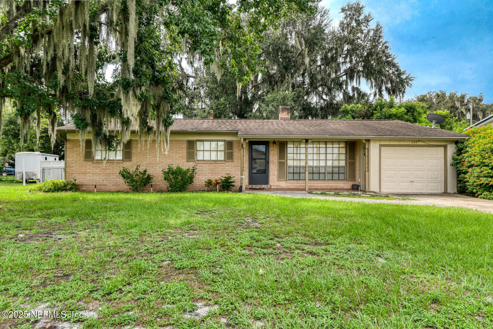 Property Photo:  228 River Drive  FL 32131 