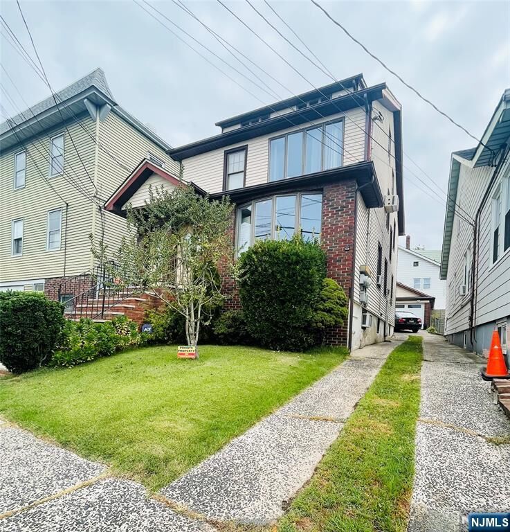 Property Photo:  104 Highland Avenue 1st Floor Wi  NJ 07032