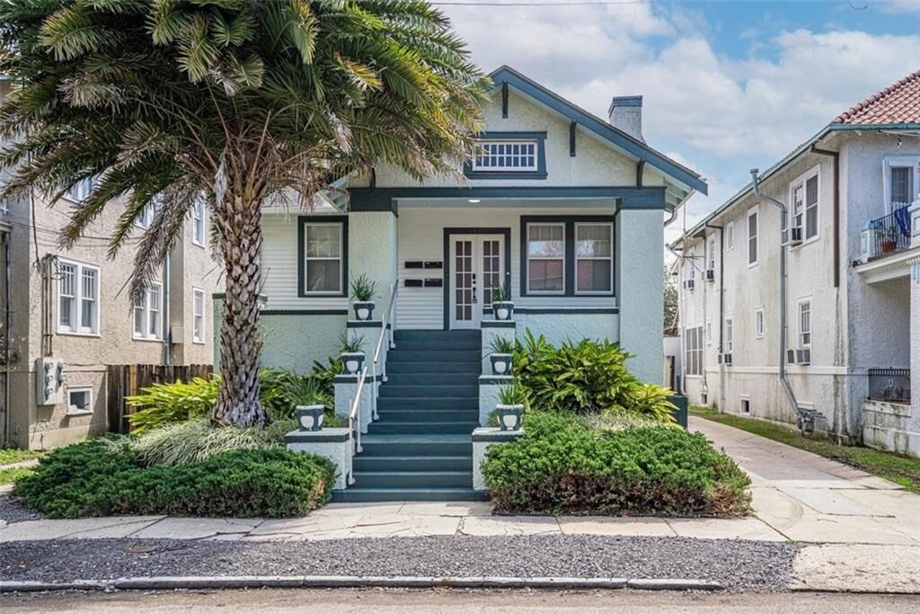 Property Photo:  2427 Broadway Street  LA 70125 