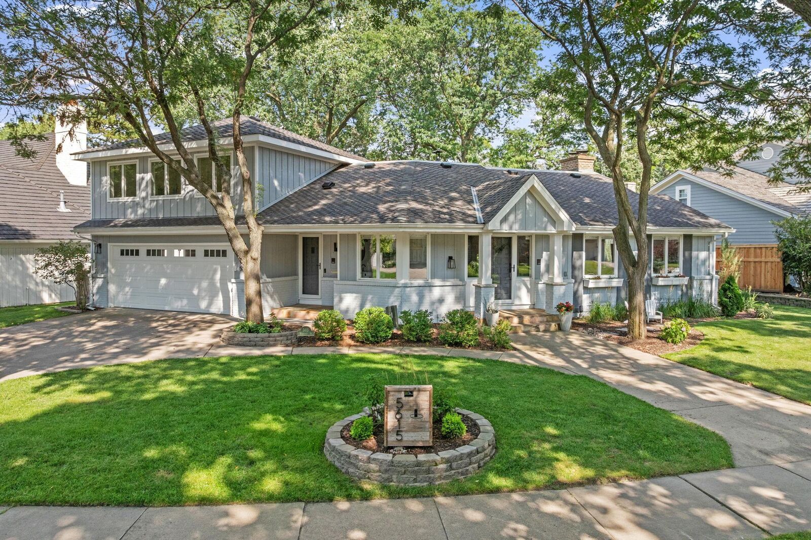 Property Photo: 5615 Woodcrest Drive MN 55424