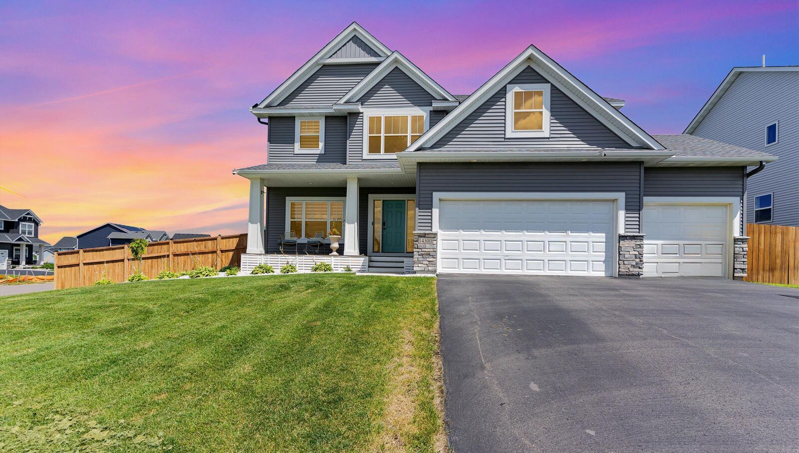 Property Photo:  14300 Alder Way  MN 55068 