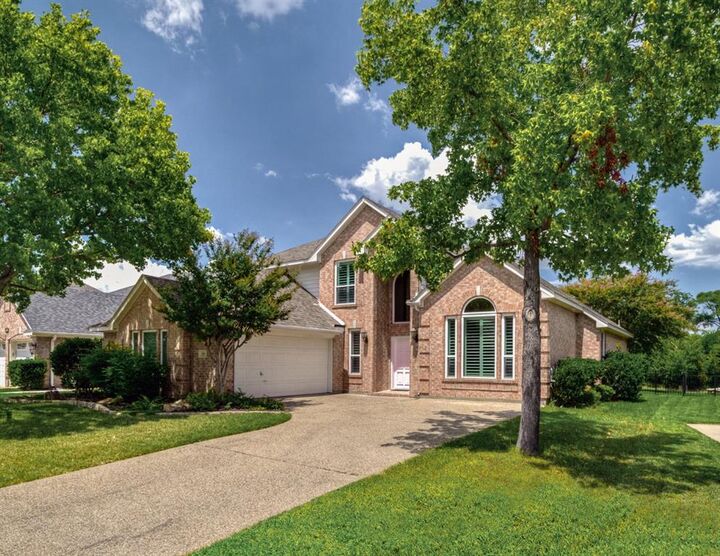 Property Photo: 520 Layton Drive TX 75019