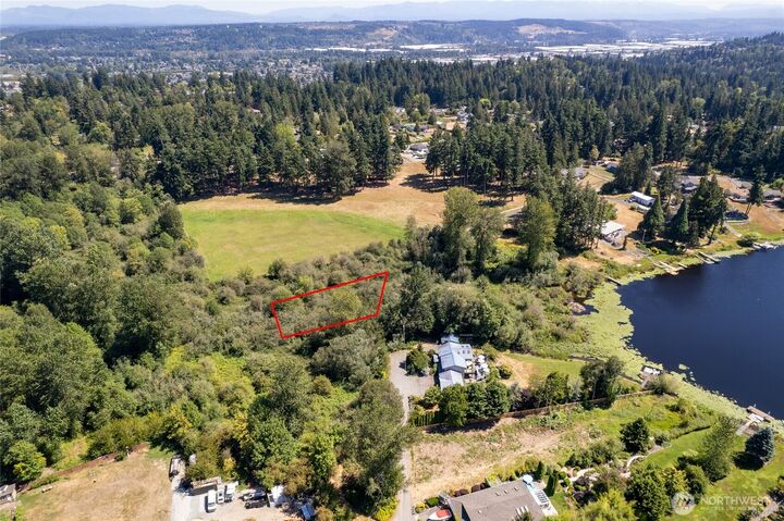 Property Photo:  37 Xx  46th Avenue S  WA 98001 