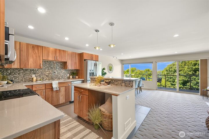 414  Boulevard 101  Bellingham WA 98225 photo