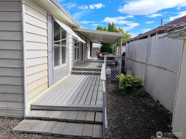 Property Photo:  1372  Samuel Drive  WA 99362 