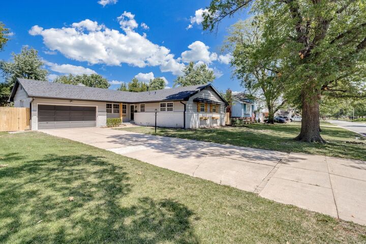 6610 E 10th St N  Wichita KS 67206 photo