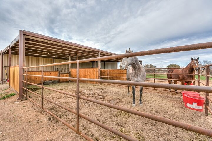 Property Photo: 6650 Treece Rd TX 76905