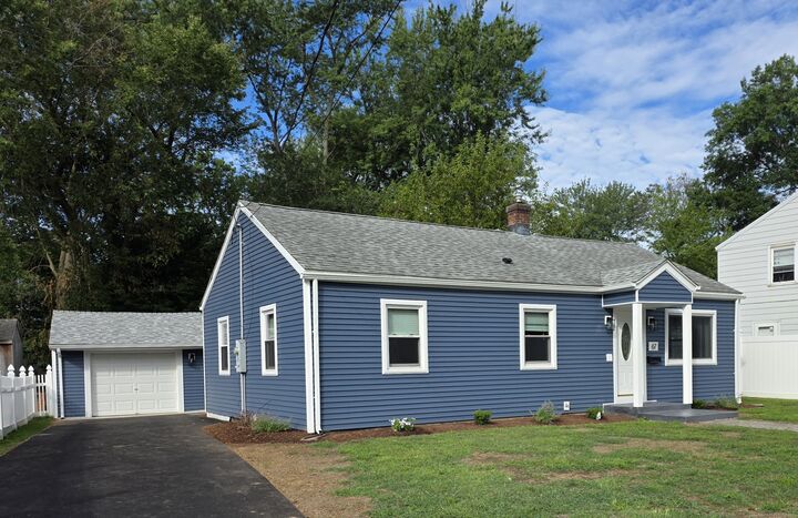 67 Mayflower Street  West Hartford CT 06110 photo