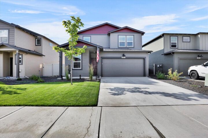 Property Photo:  20625 E Meadow Spring Loop  WA 99019 