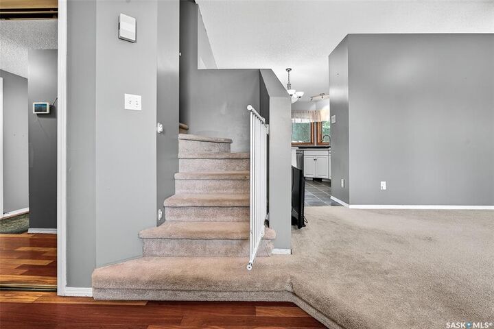 Property Photo:  602 Duffield Street W  SK S6H 5J3 