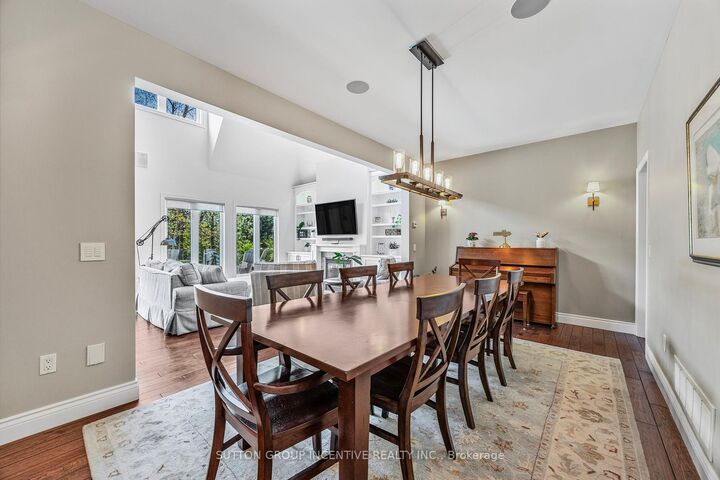 Property Photo: 5 Invermara Court 29 ON L3V 8B4