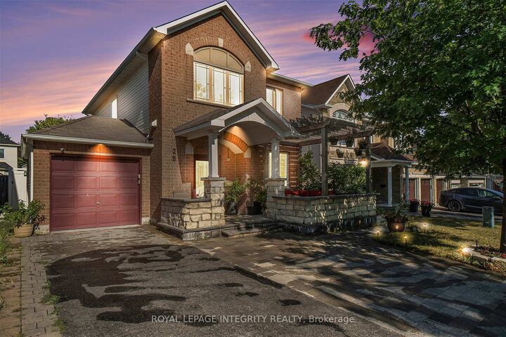 25 Berry Glen Street  Barrhaven ON K2G 7A5 photo