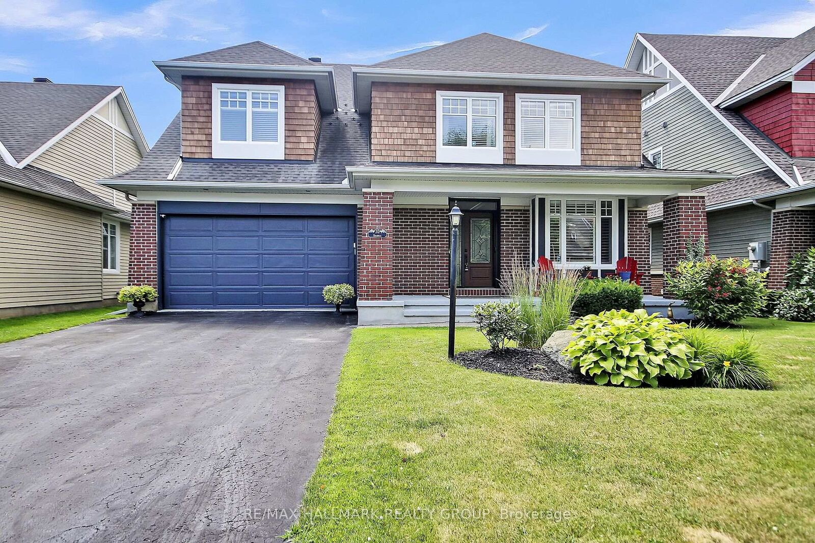 Property Photo:  30 Oakbriar Crescent  ON K2J 5G1 