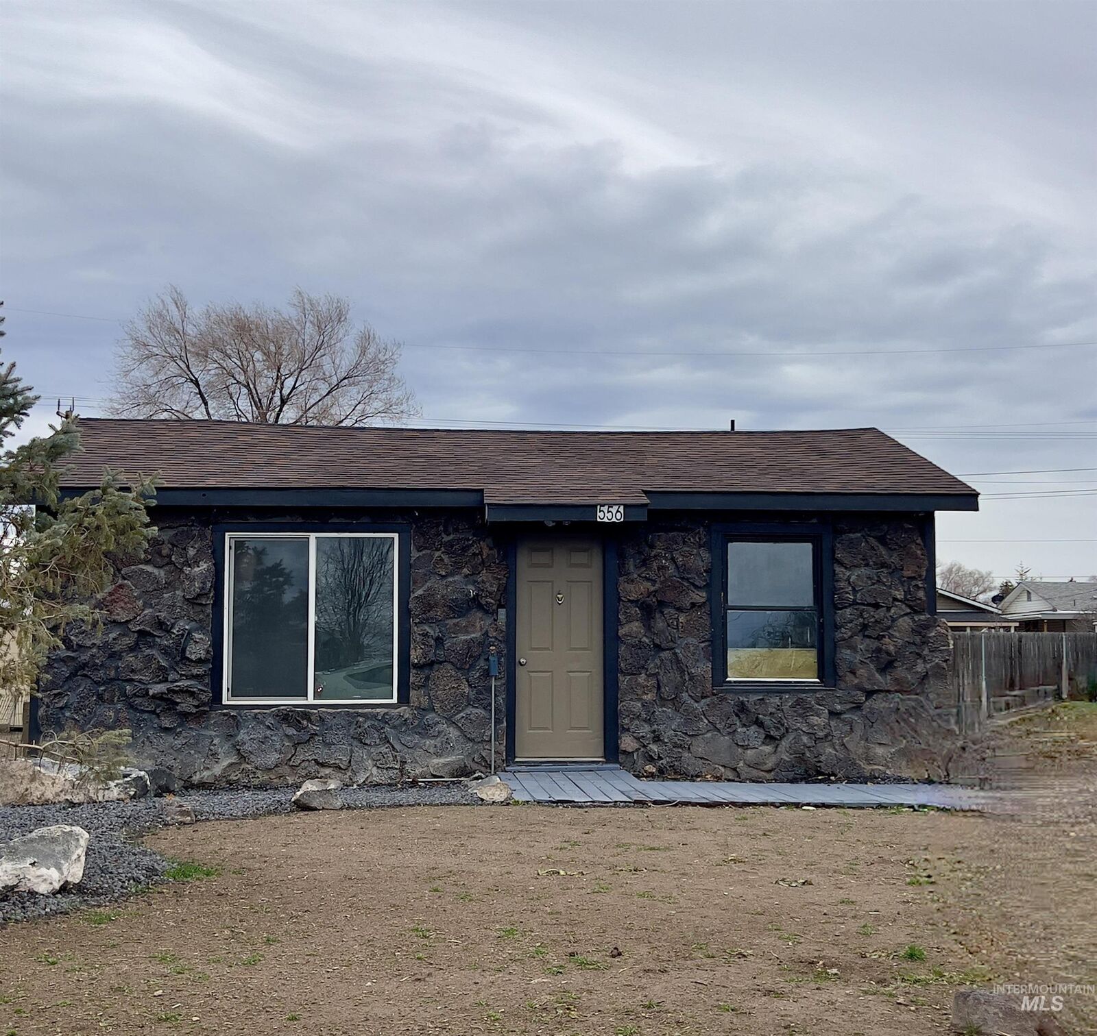 Property Photo:  556 Gardner Ave  ID 83301 