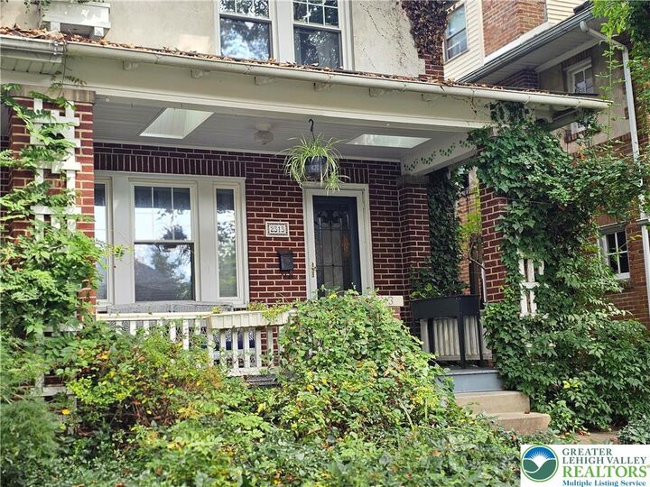 Property Photo: 2313 W Allen Street PA 18104
