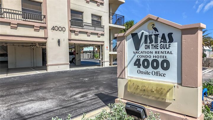 Property Photo: 4000 Gulf Boulevard 204 FL 33706