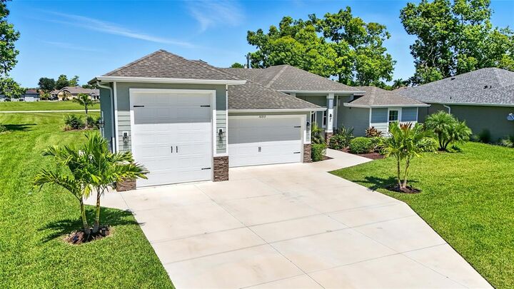 Property Photo:  16313 Branco Drive  FL 33955 