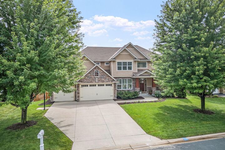 Property Photo: 6471 Pipewood Curve MN 55331