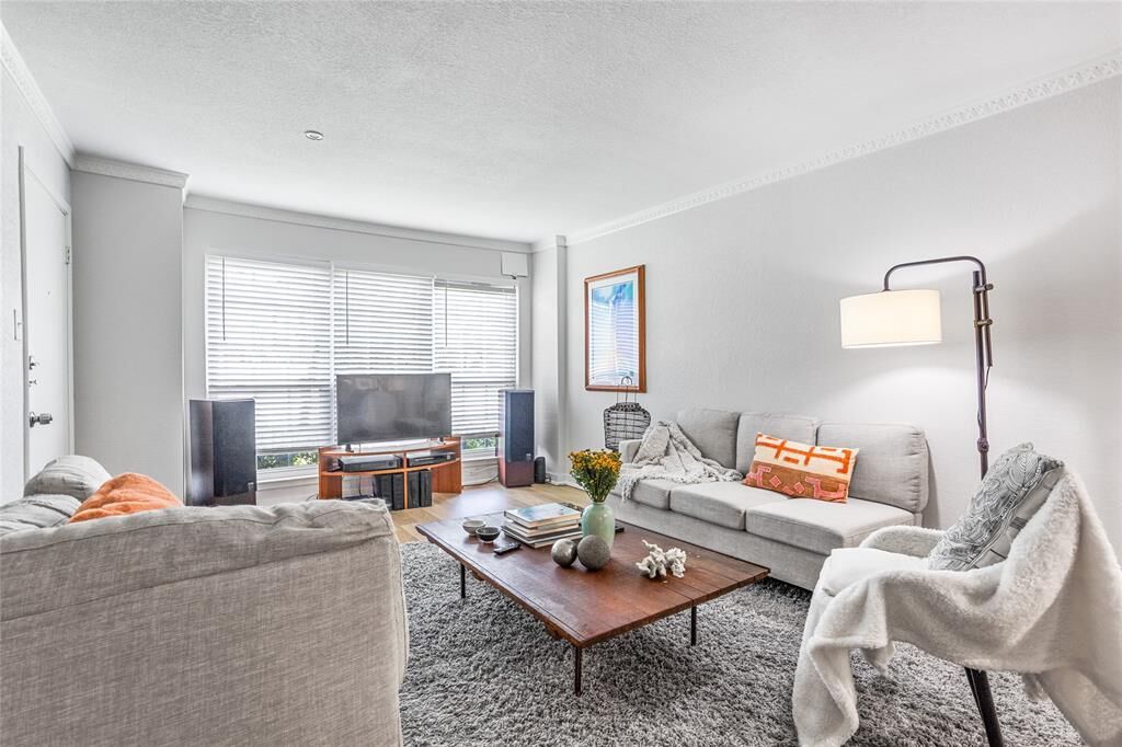 Property Photo:  7924 Royal Lane 106  TX 75230 