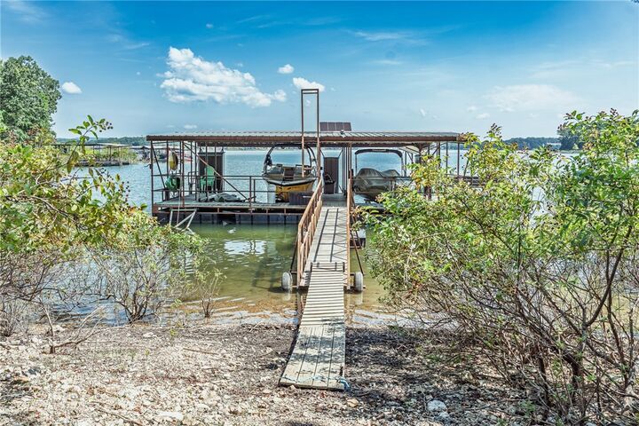Property Photo: 18936 Pinecrest Trail AR 72756