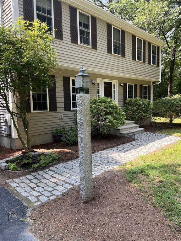 304 West River Road  Uxbridge MA 01569 photo