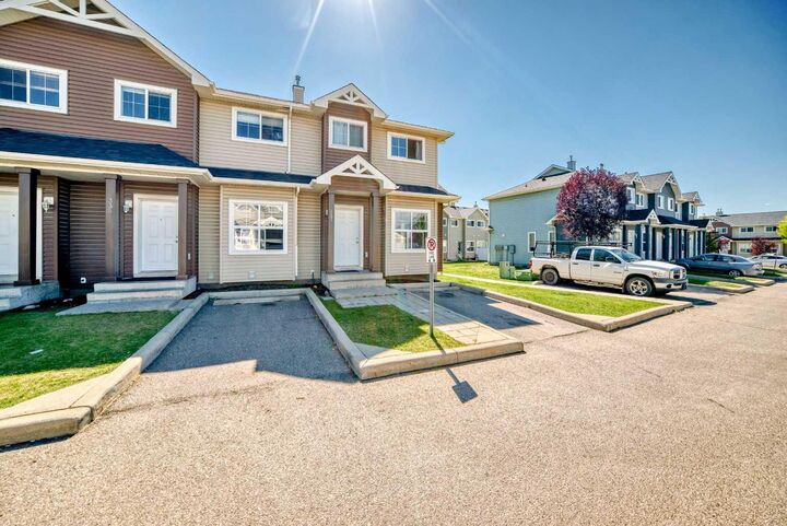 Property Photo:  111 Tarawood Lane NE 337  AB T3J 0C1 