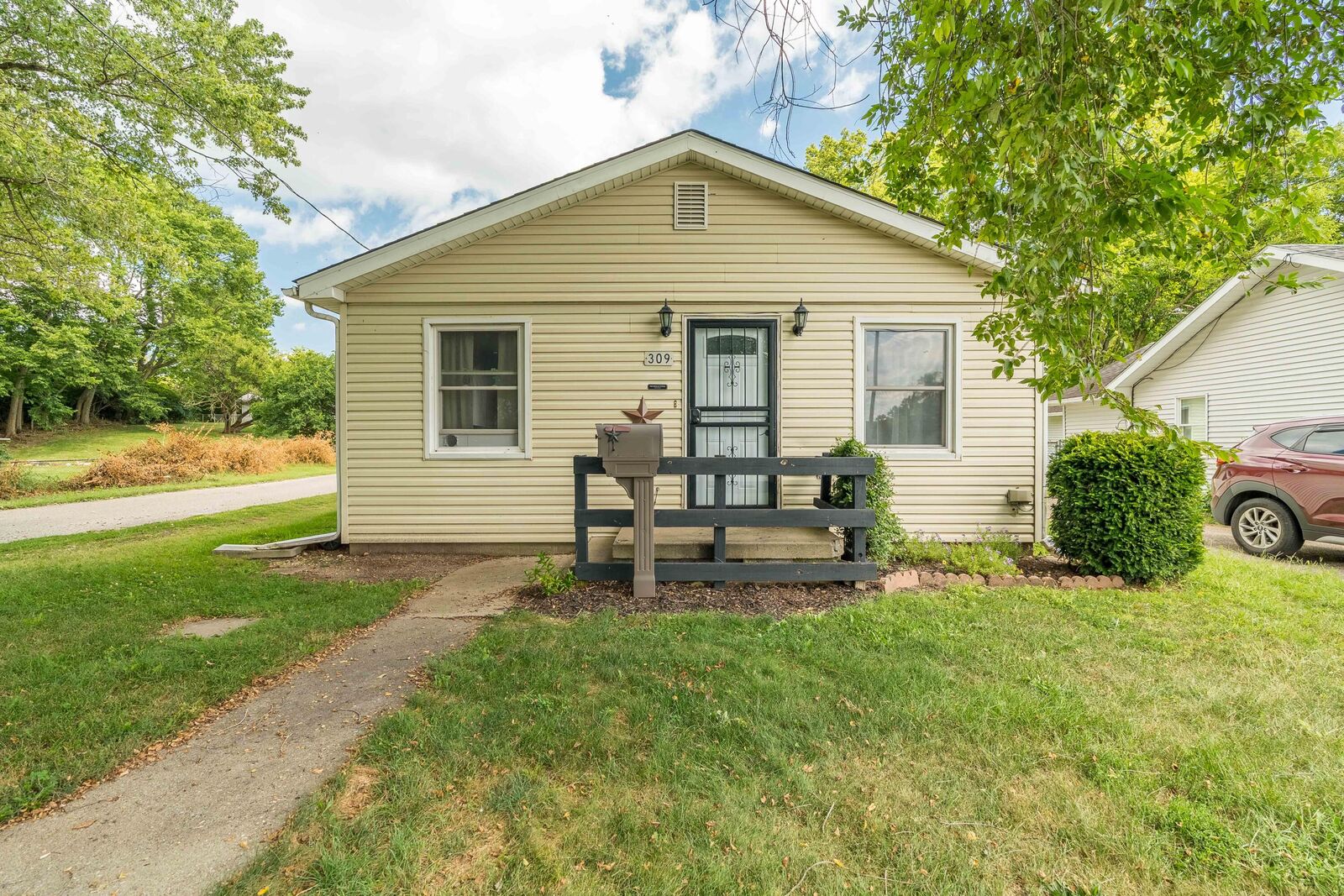 Property Photo:  309 N Spring Street  OH 45347 