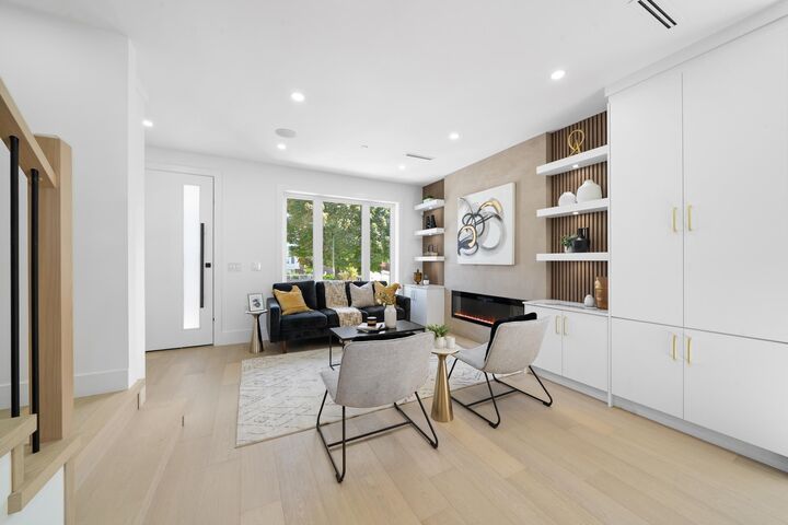 Photo de la propriété: 7361 Fraser Street BC V5X 3W1