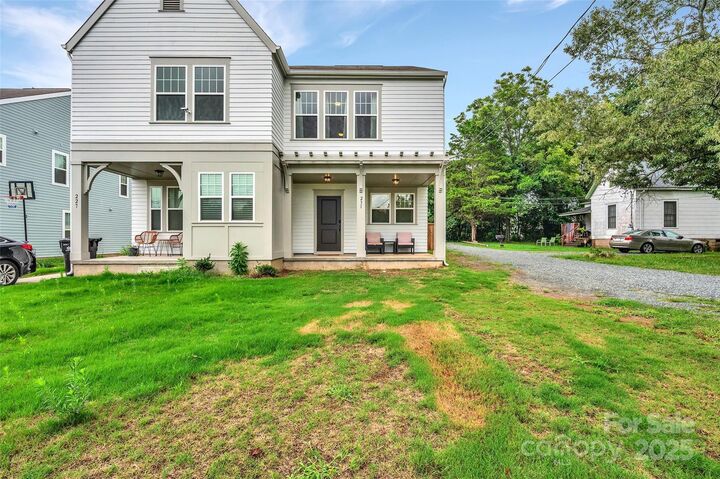 231 Hoskins Avenue Drive  Charlotte NC 28208 photo