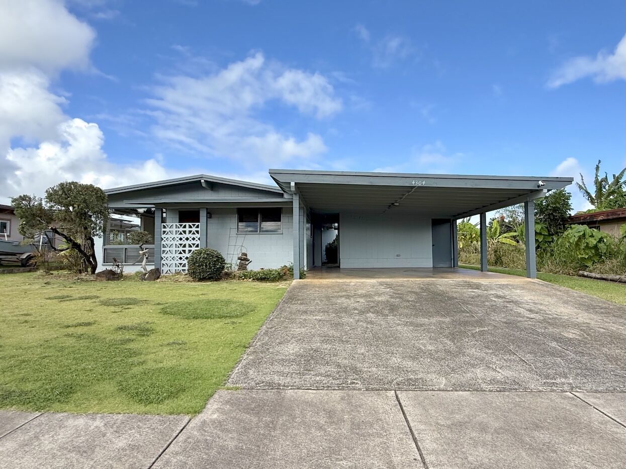 Property Photo: 4304 Puhi Rd HI 96766