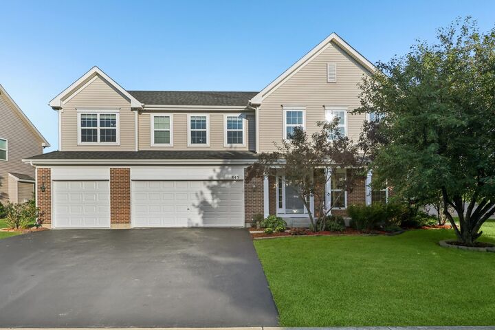 845 Preston Lane  Oswego IL 60543 photo